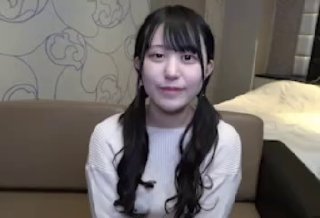 校花潮喷了快点用力啊尿了午休会议室跟大奶来一炮